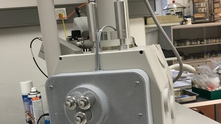 Microscopio elettronico a scansione della marca ThermoFischer Scientific – FEI, modello Quanta 650 | © CRB Analyse Service GmbH